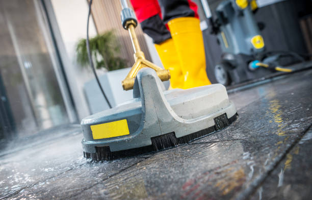 Why Choose Our Certified Pressure Washing Experts for Your Project Needs in Rockledge, FL?